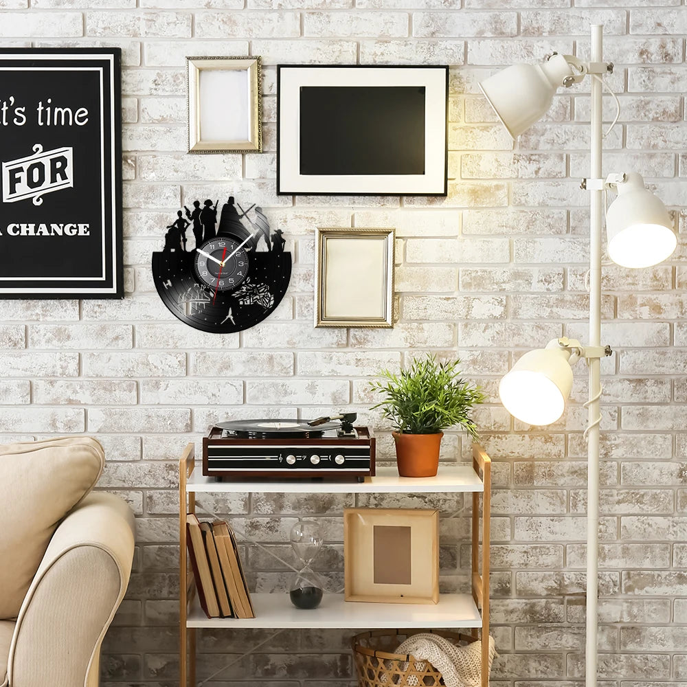 Horloge Murale Vinyle – Personnages du Film Star Wars
